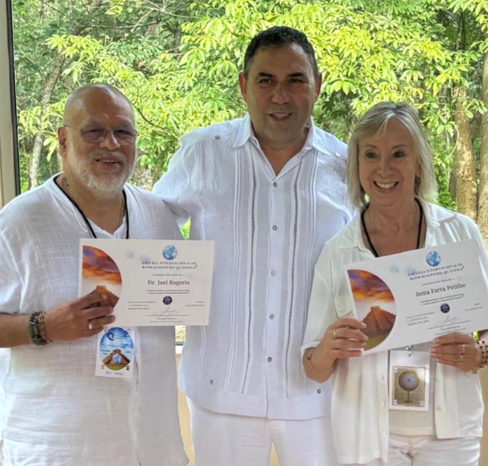 Dr Joel feliz con Inma